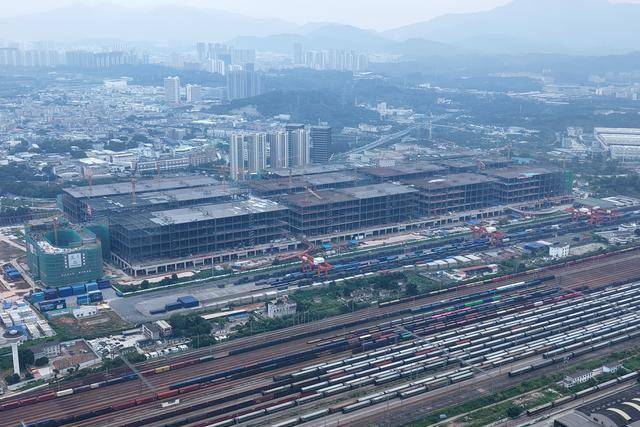深圳：多式聯(lián)運國家物流樞紐鋼結(jié)構(gòu)主體完工:鋼結(jié)構(gòu)
